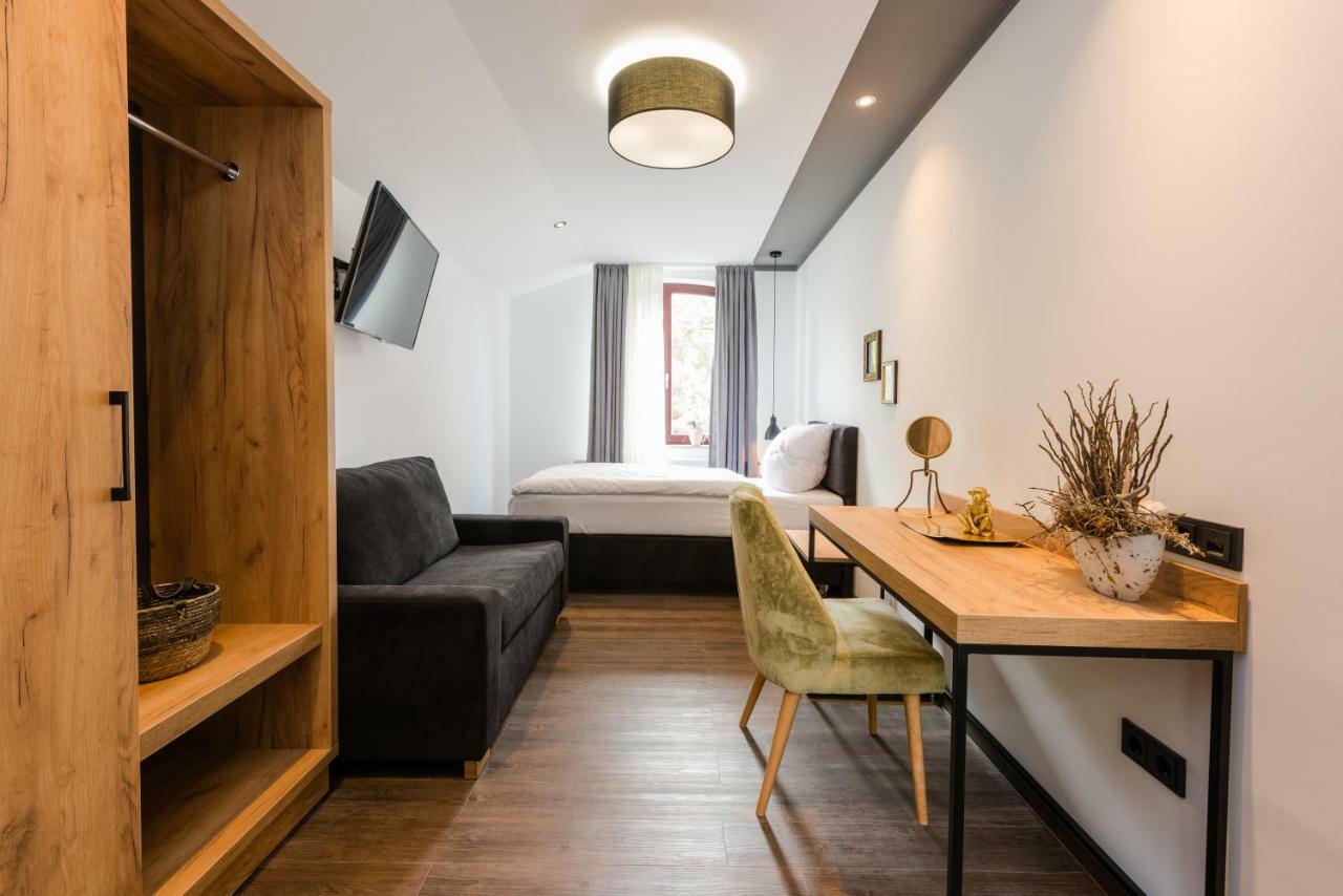 360 Grad Hotel & Bar Leer Luaran gambar