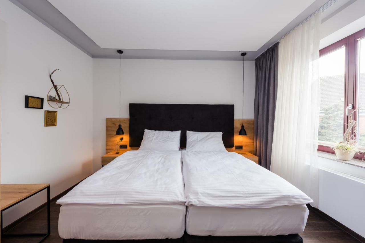 360 Grad Hotel & Bar Leer Luaran gambar